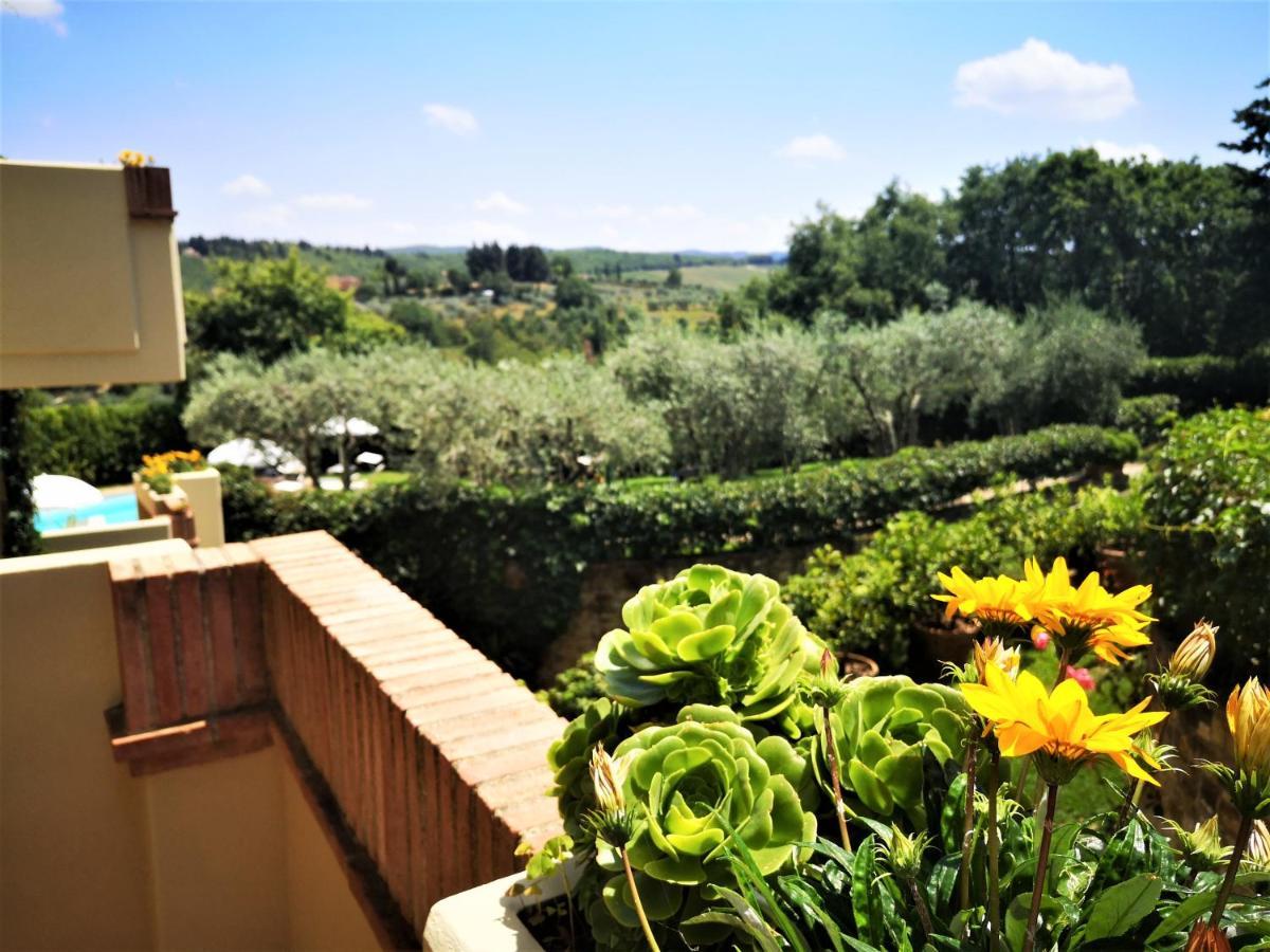 La Compagnia Del Chianti Aparthotel San Donato in Poggio ภายนอก รูปภาพ