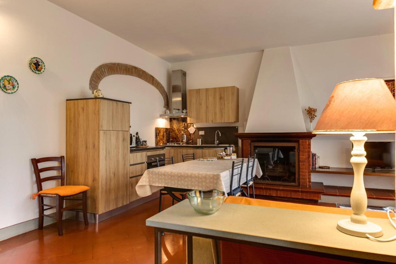 La Compagnia Del Chianti Aparthotel San Donato in Poggio ภายนอก รูปภาพ