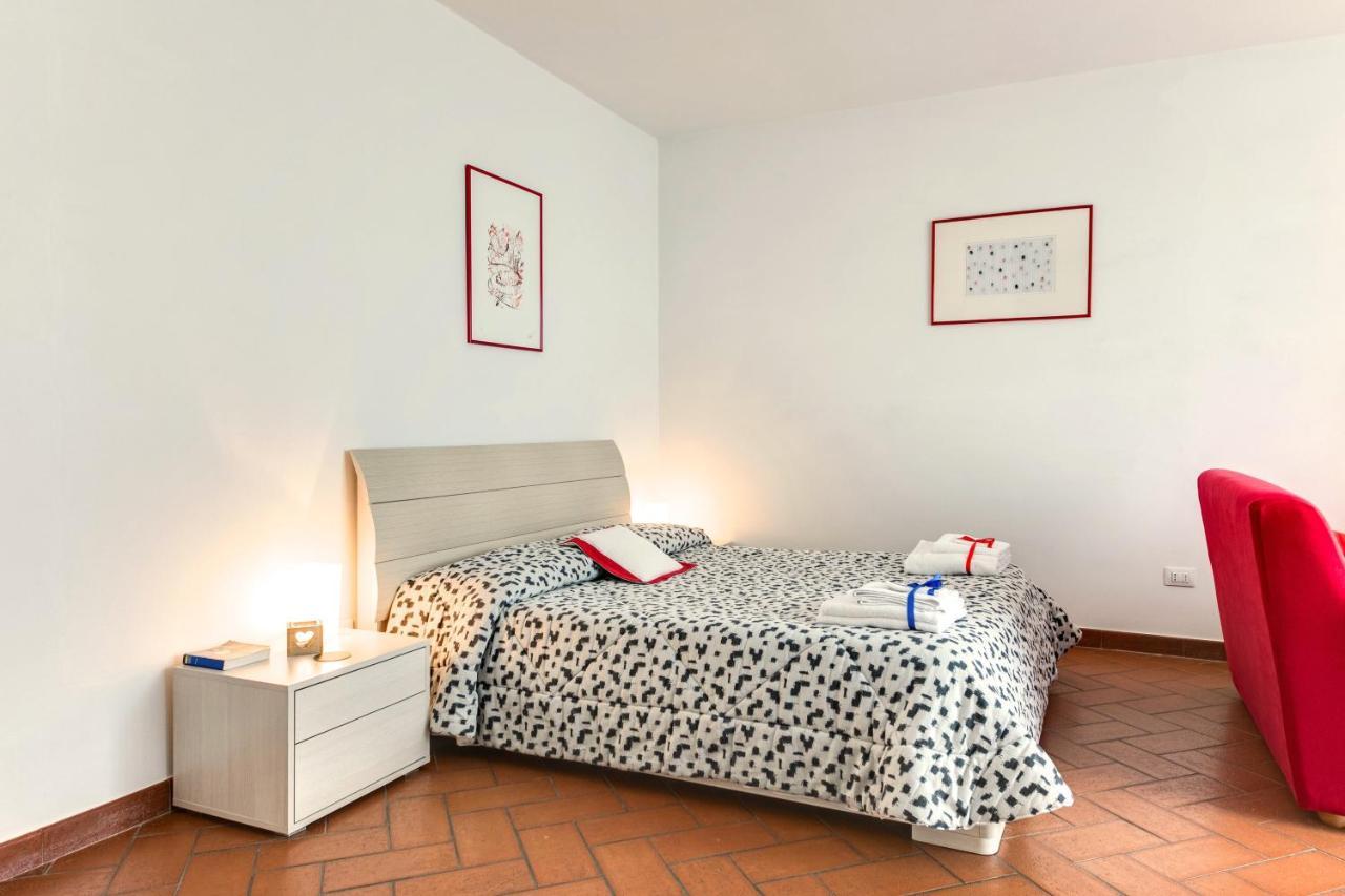 La Compagnia Del Chianti Aparthotel San Donato in Poggio ภายนอก รูปภาพ